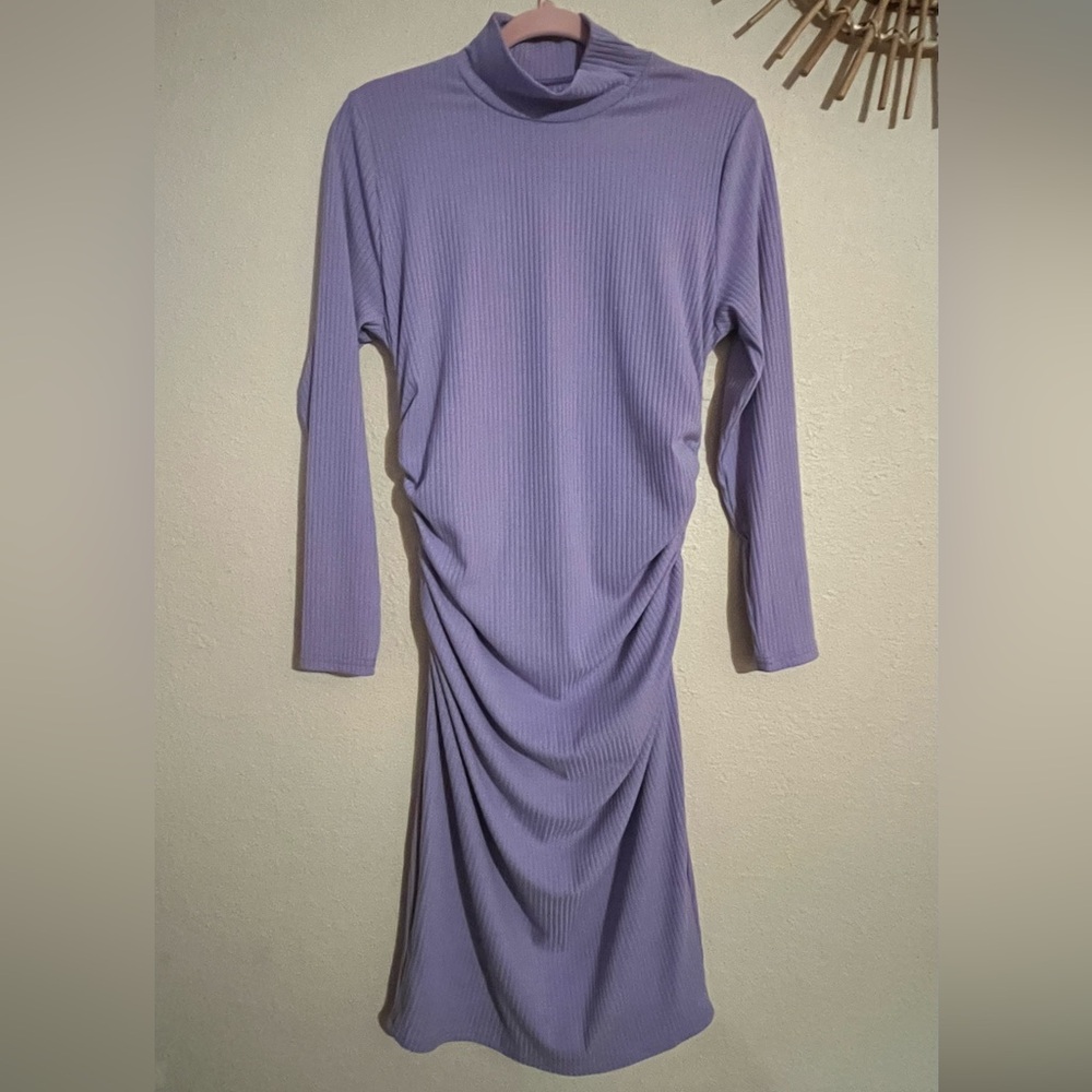 NWOT Lavender Purple Ribbed Mockneck Midi Dress